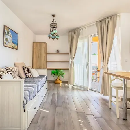 Apartamento Coco Close To The Makarska